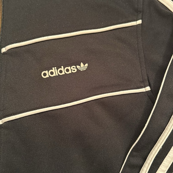 Adidas jacket large in size black with soft pink details: Pants also for sale - Picture 3 of 6